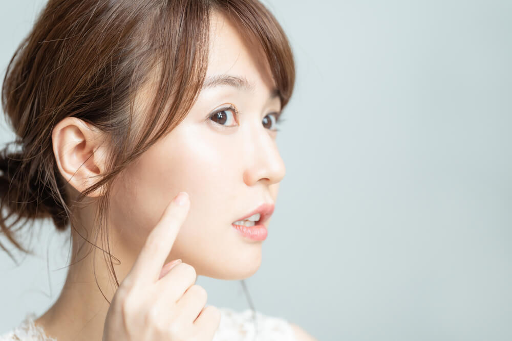 「若い」は作れる！！目の下のクマ・たるみ改善方法！！！